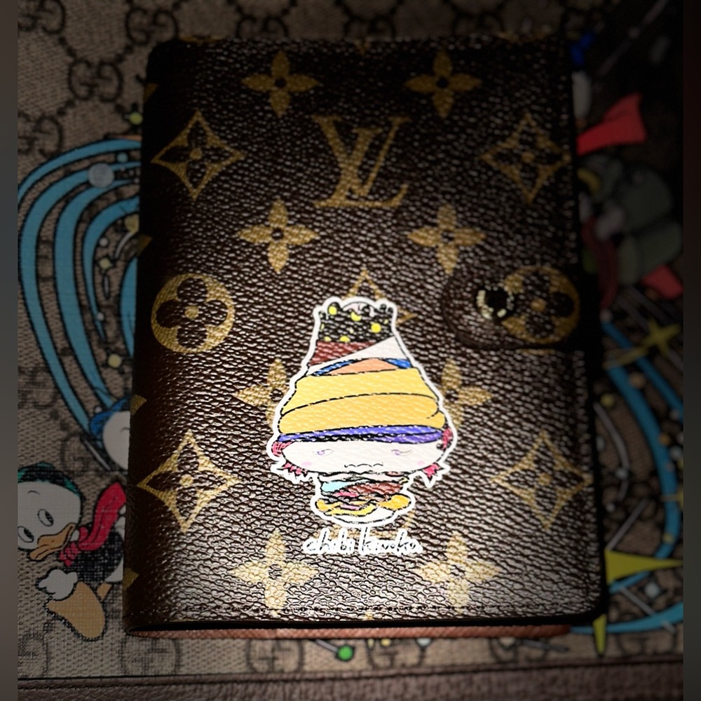 🖤Authentic Unisex Louis Vuitton Chibi Takashi Murakami Agenda PM.🤎